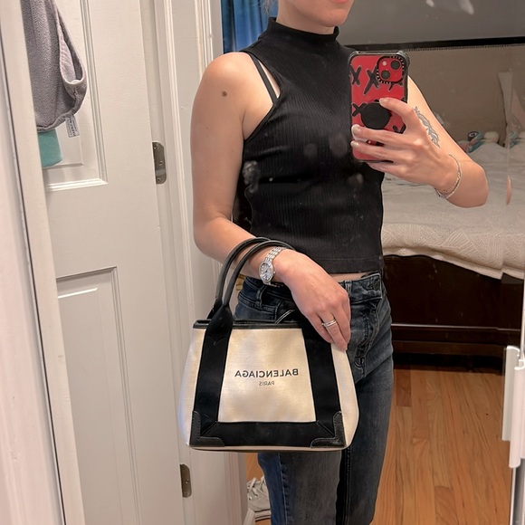 ✨ BALENCIAGA ✨ Cream/Black Cabas XS Bag 2-Way With Crossbody Strap Pouch - Picture 16 of 16